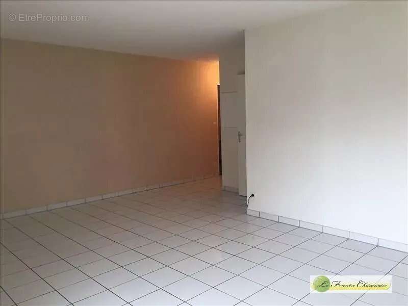 Appartement à SAINT-MICHEL