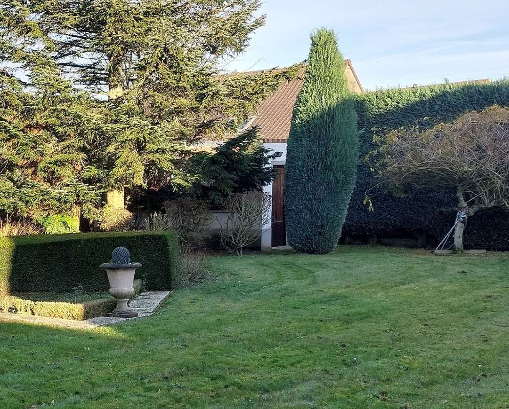 Maison à MAISNIL-LES-RUITZ