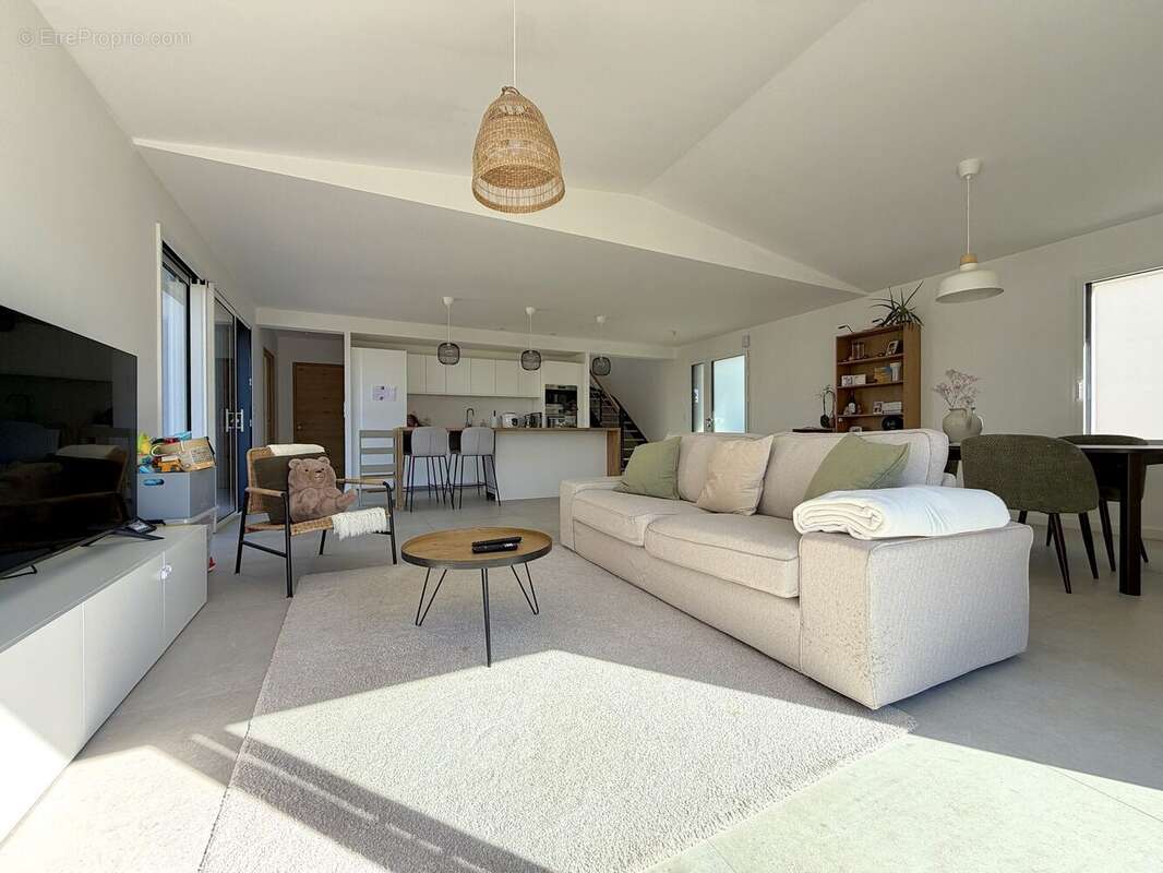 Pièce de vie - Maison à CHALLANS