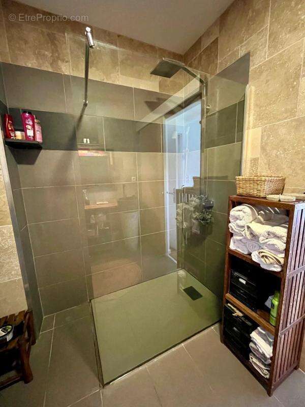 Maison à LES AVIRONS