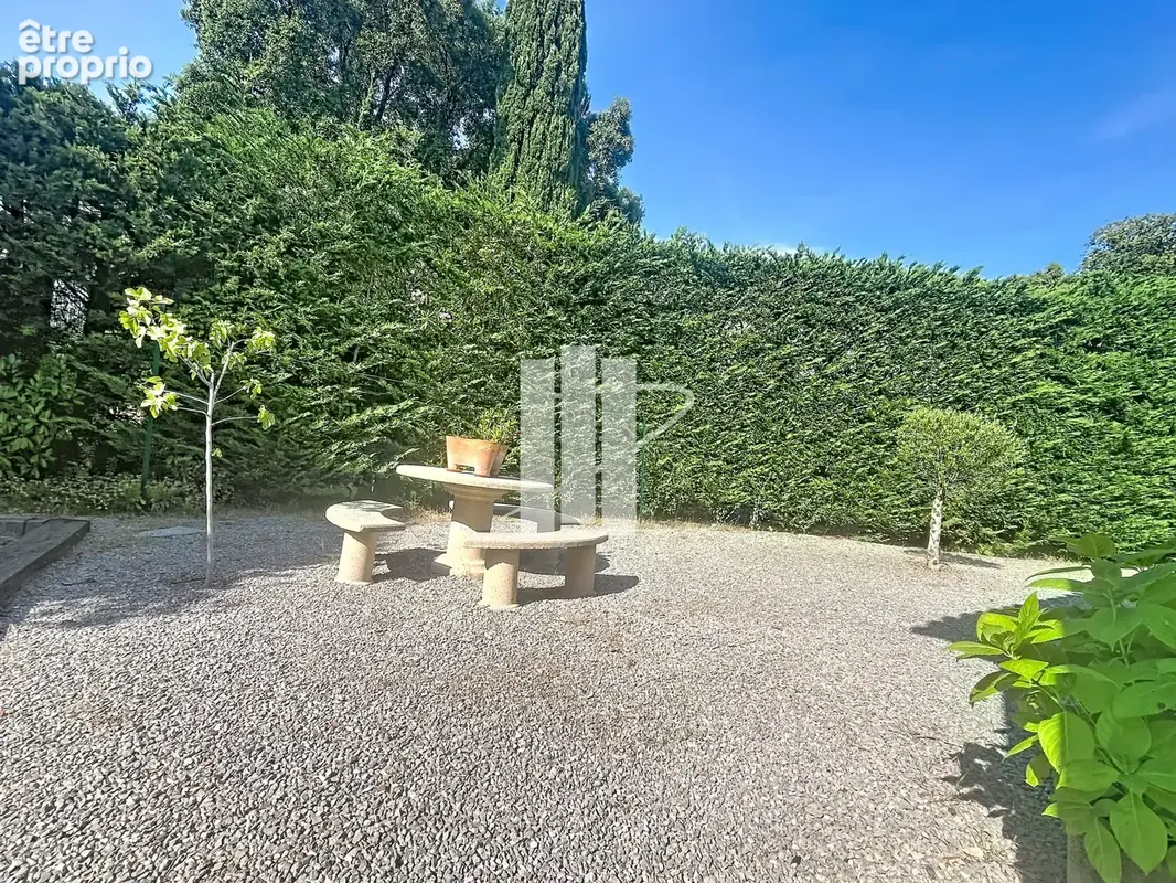 Villa de caractère au Calme en fond d'impasse avec vue mer à Boulouris - photo 19