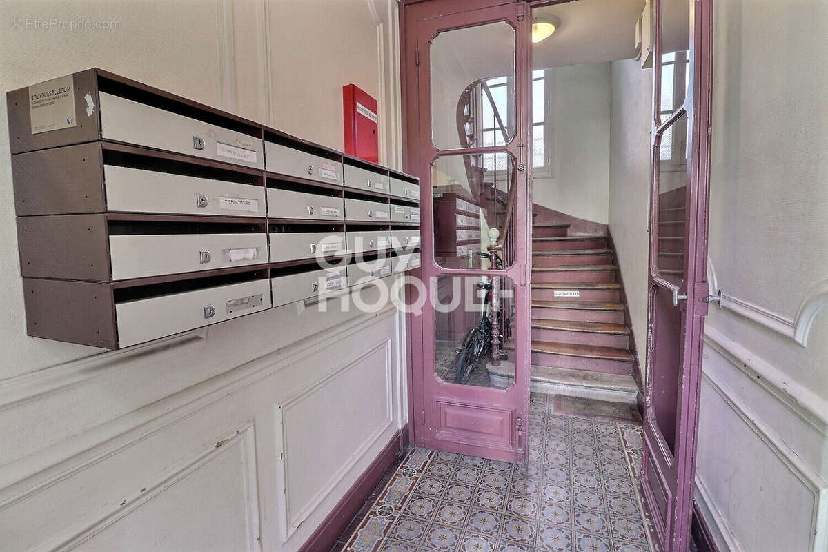 Appartement à AUBERVILLIERS