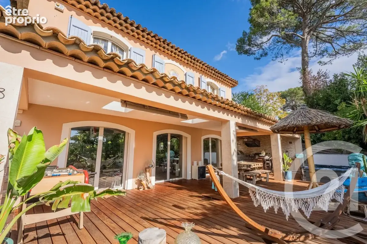 Maison 10 pièces 350 m² à vendre à Biot (06410) - photo 1