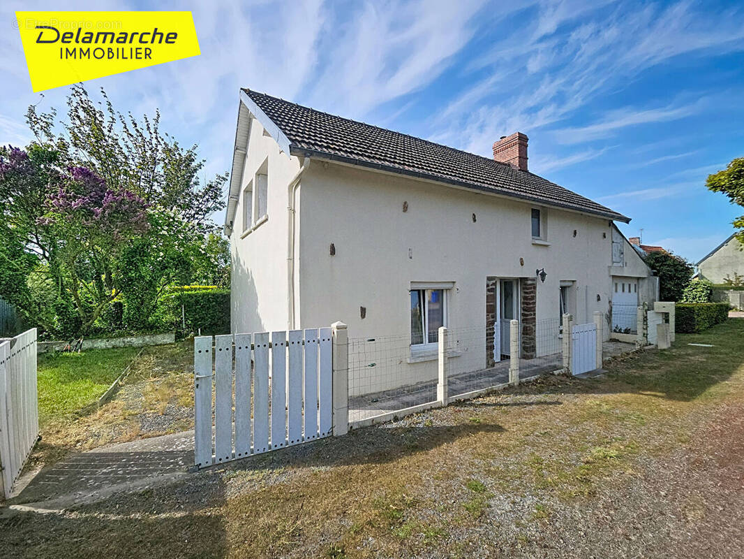 Maison à BREHAL