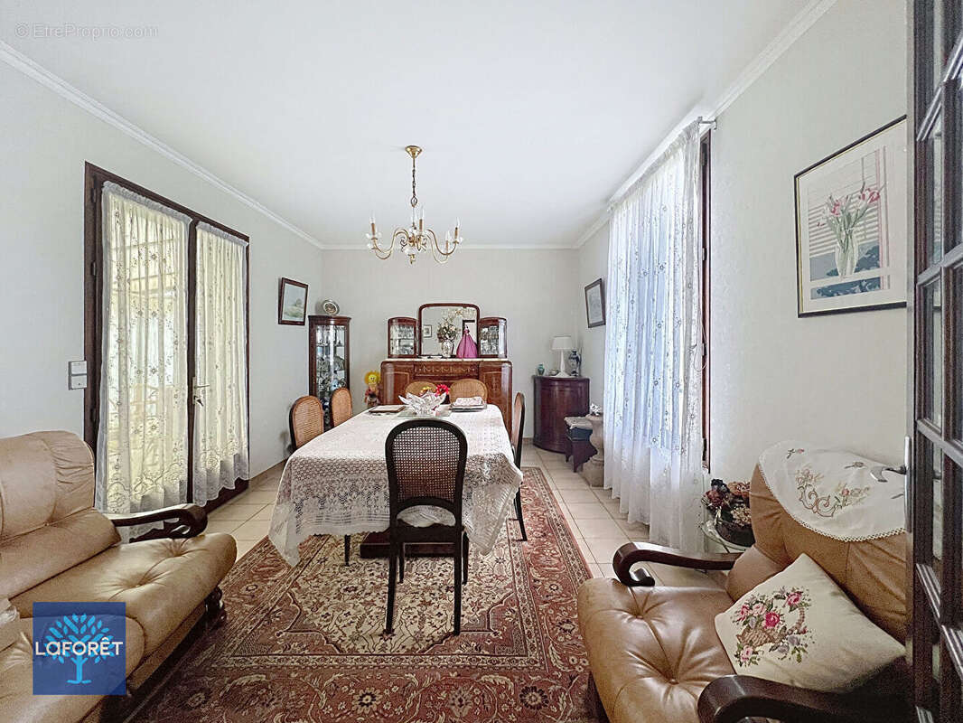 Maison à CORBEIL-ESSONNES