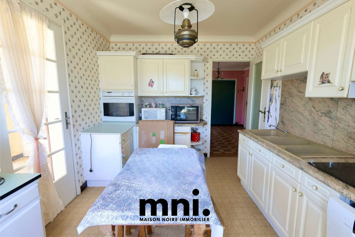 Maison 180m2 + garage - Six fours les plages - photo 6