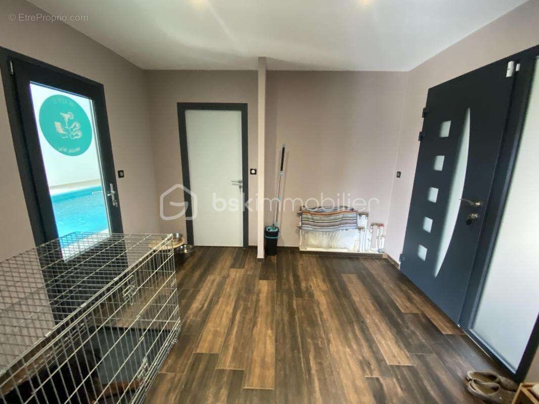 Maison à BELLEVUE-LA-MONTAGNE