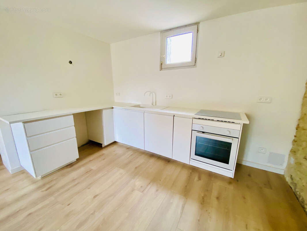 Appartement à SAINT-JEAN-DE-VEDAS