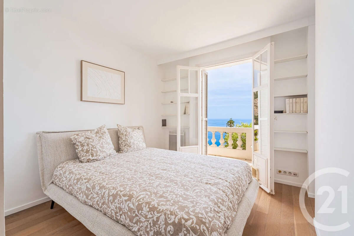 Maison à EZE