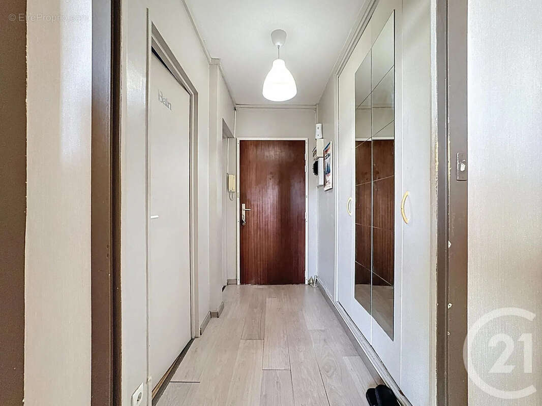 Appartement à MELUN