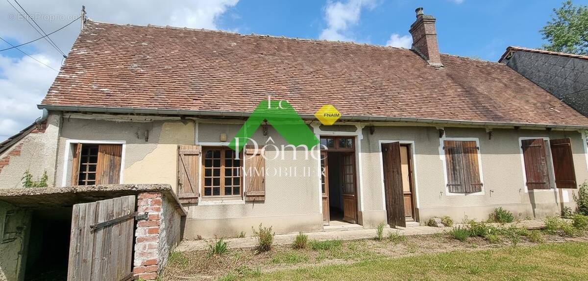 Maison à MERU