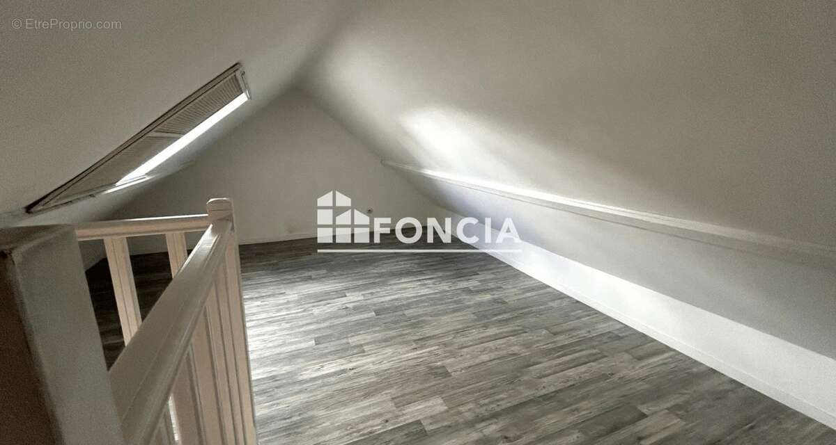 Appartement à MEULAN