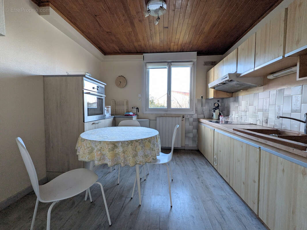 Maison à JARVILLE-LA-MALGRANGE