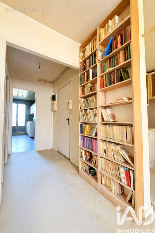 Photo 8 - Appartement à L'ISLE-ADAM