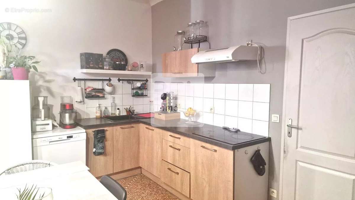 Appartement à CAIRANNE