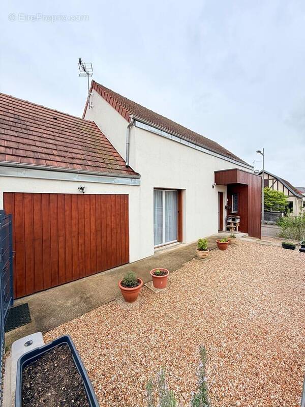 Photo 1 - Maison à BONNIERES-SUR-SEINE