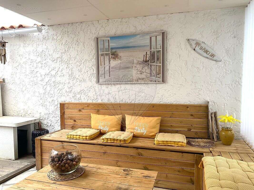 Maison à LES MATHES