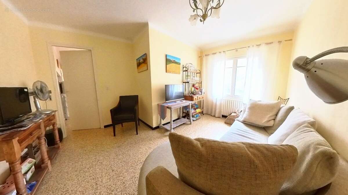 Maison à MAGALAS