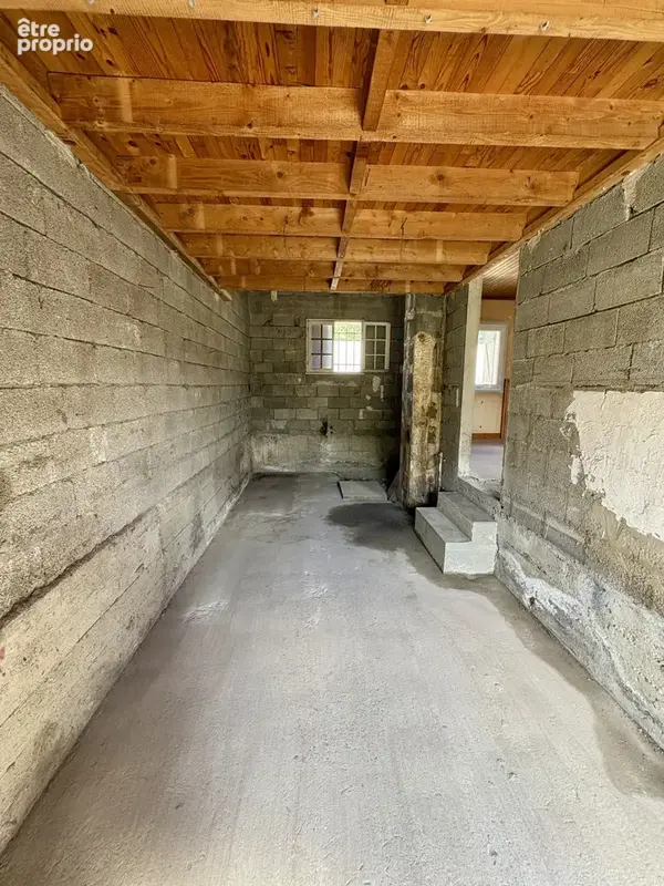 Maison au calme de 84m2 à rénover sur son terrain de 300m2. - photo 10