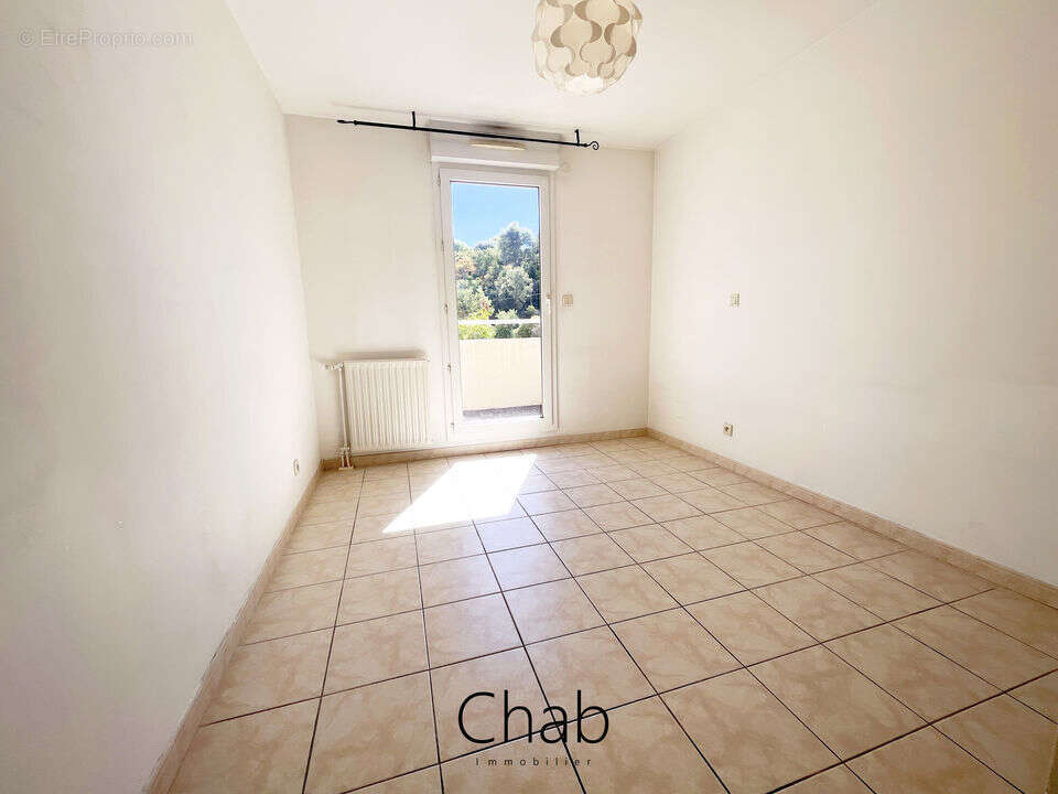 Appartement à AUBAGNE