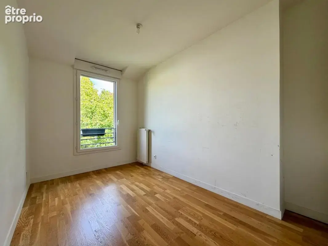 Nogent-sur-Marne – 5 pièces familial de 104 m², dernier étage, terrasse de 20 m² et 2 parkings - photo 15