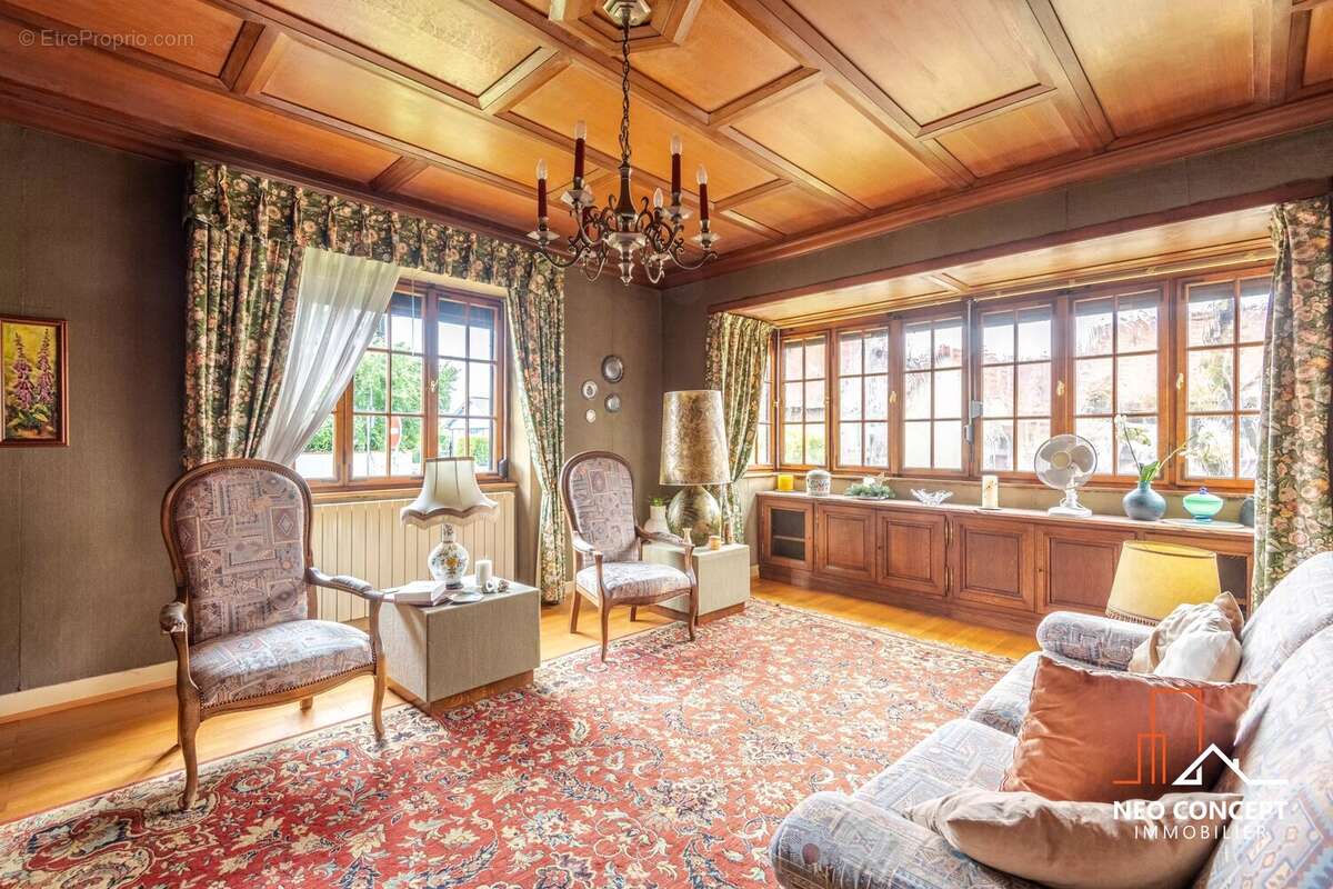 Maison à OBERHOFFEN-SUR-MODER