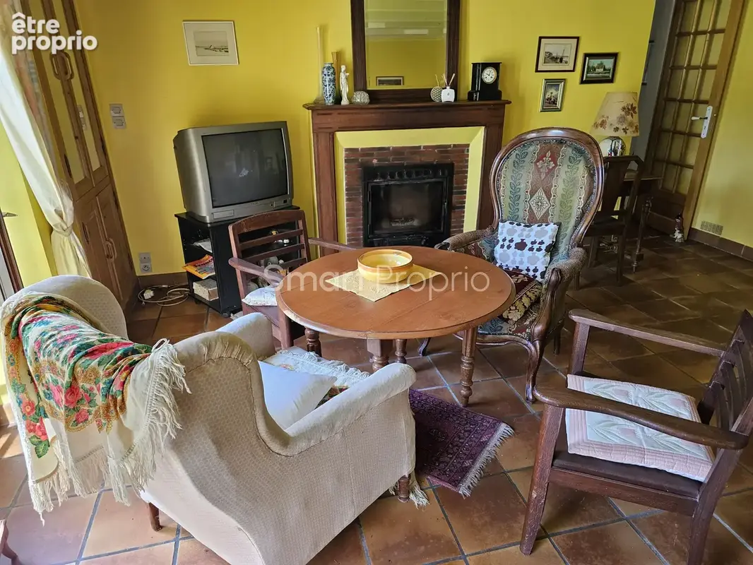 Maison cherves - photo 4