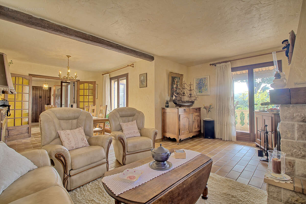 Cagnes sur mer Montaleigne Villa 156 m2 - photo 11