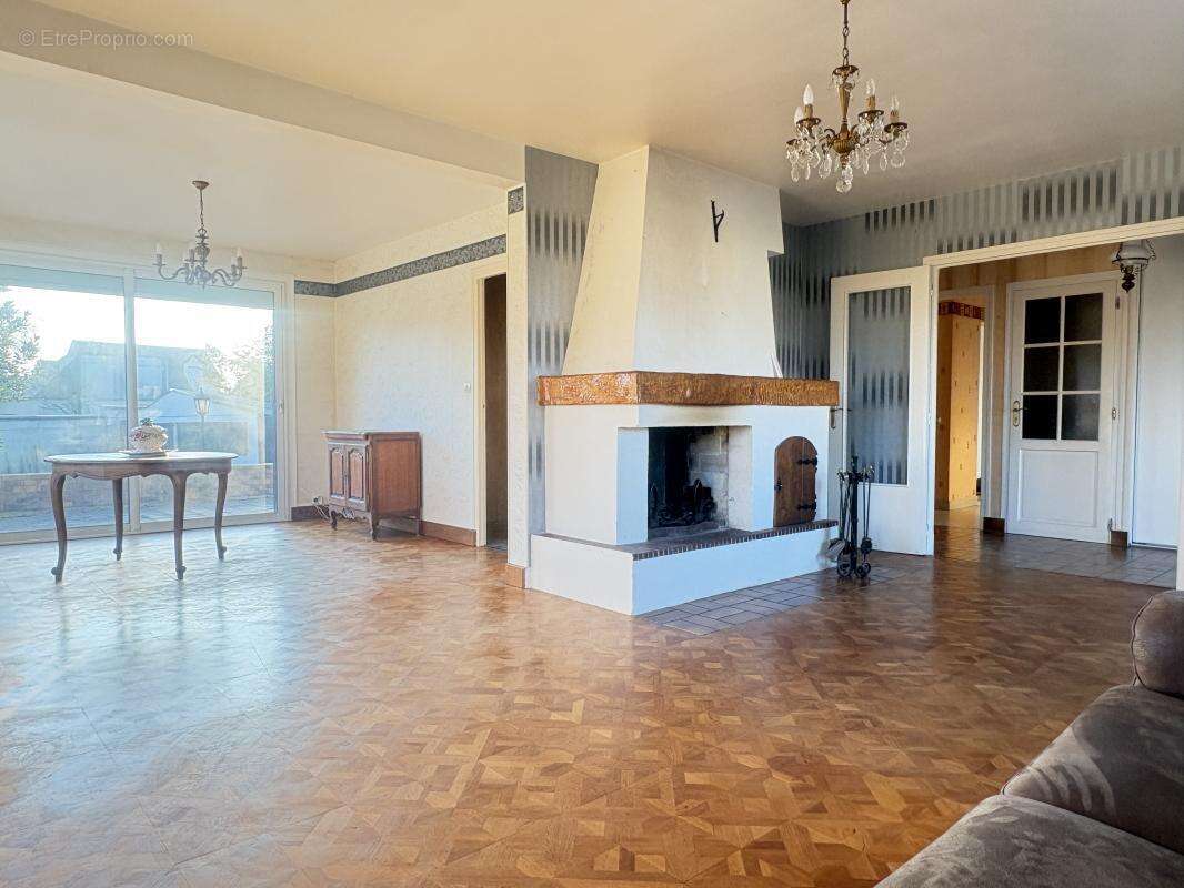 Maison à ISIGNY-SUR-MER
