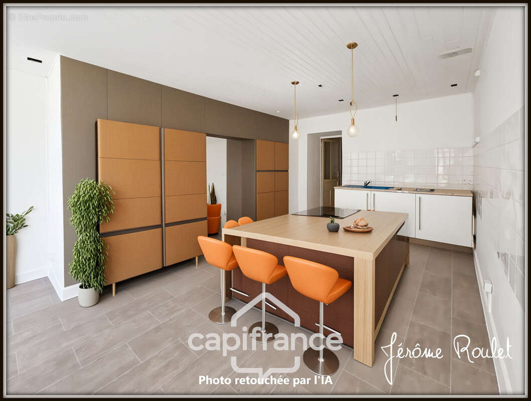 Maison en pierre à vendre 5 pièces 2 chambres Nombreuses Dépendances Terrain 22 400 m² Champigny-En-Rochereau (86) - photo 6