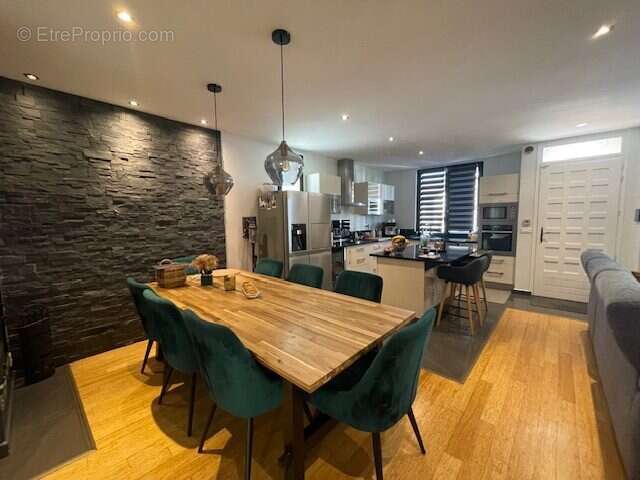 Maison à LE BLANC-MESNIL