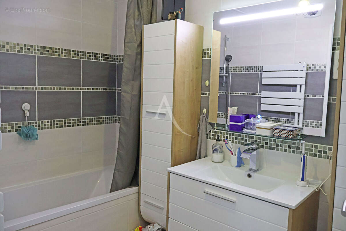 Appartement à NEUILLY-SUR-MARNE