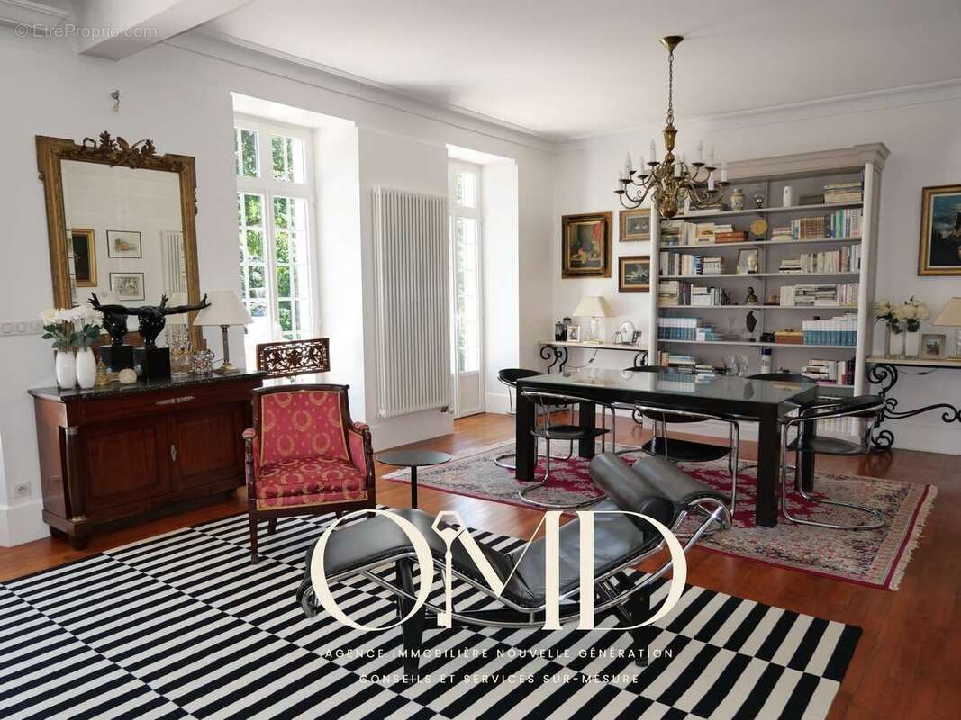 Maison à ESTADENS