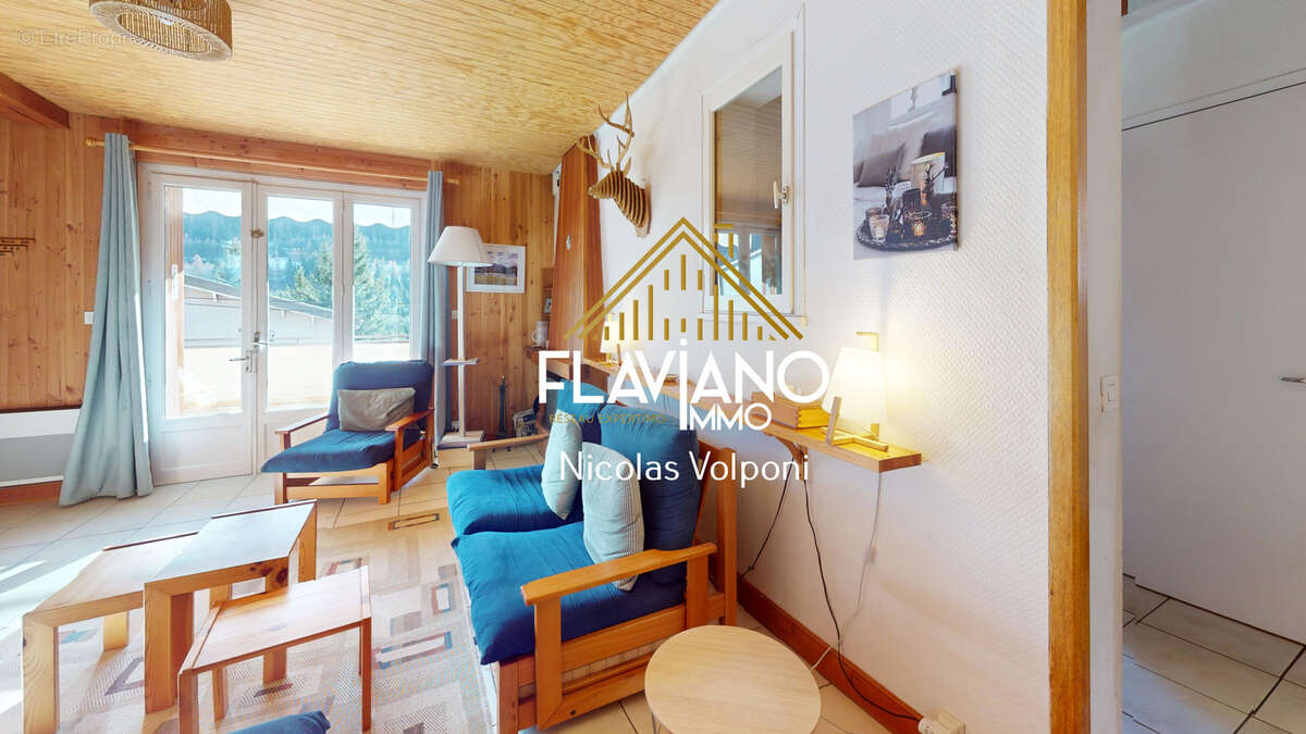 Appartement à LES THUILES