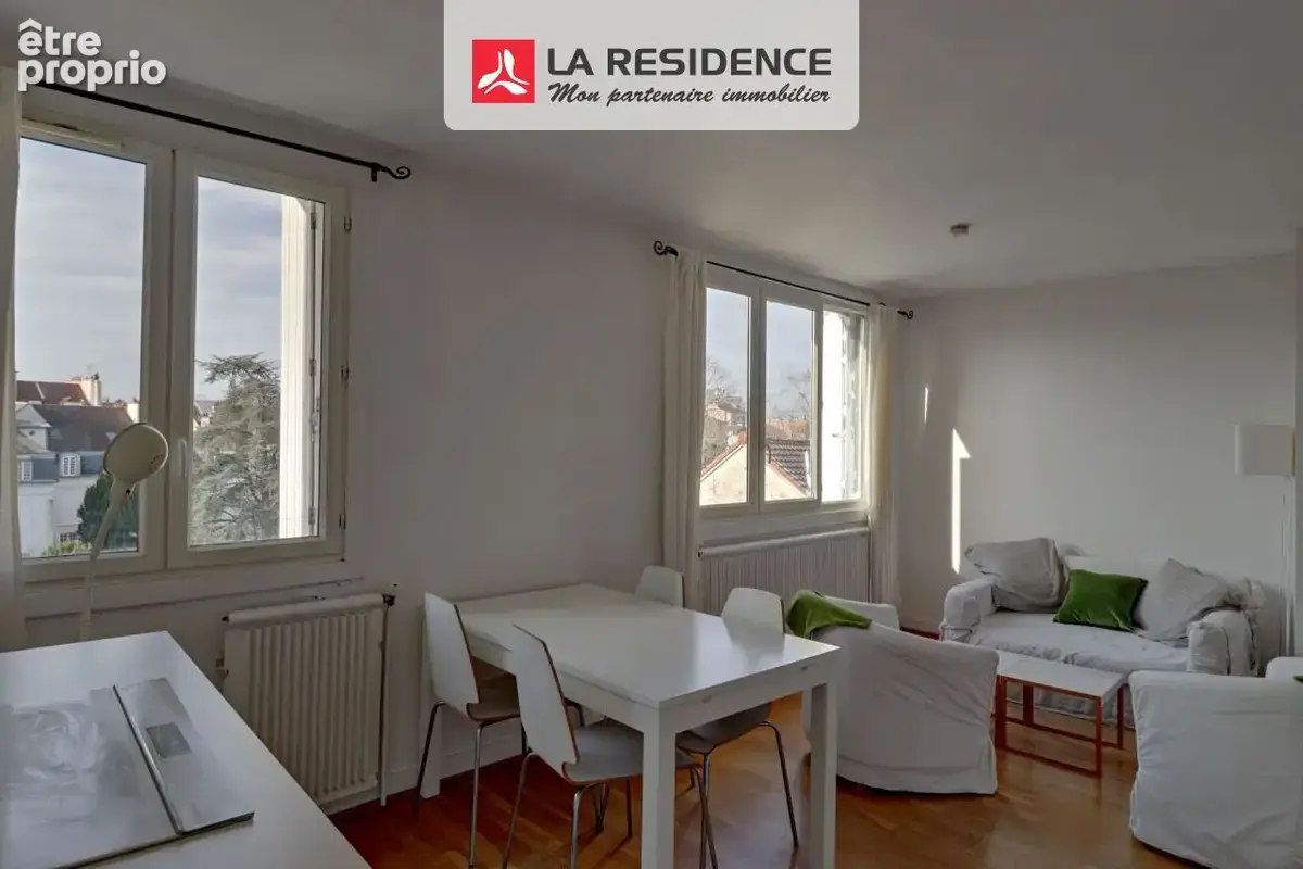 Appartement 4 pièces 66 m² à vendre à Saint-Germain-En-Laye (78100) - photo 3