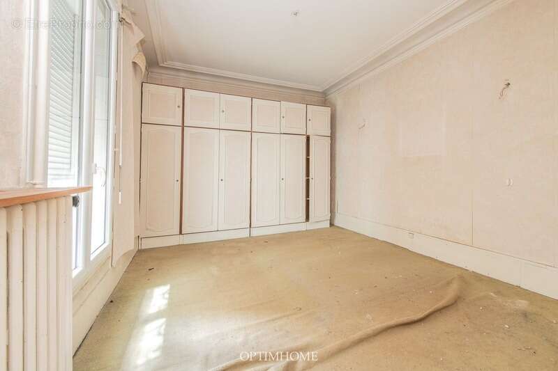 Appartement de 4 pièces / 70.4 m² - SAINT MANDE (94) proche Bois de Vincennes - Fort potentiel - A rénover - photo 3
