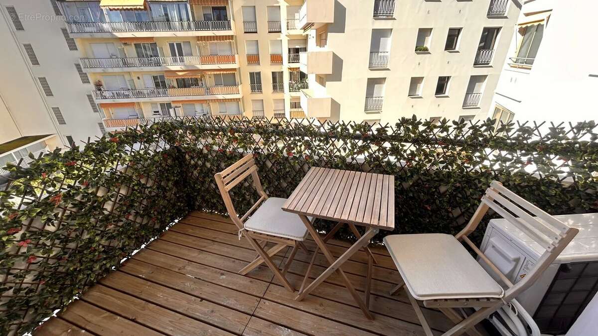 Appartement à CANNES