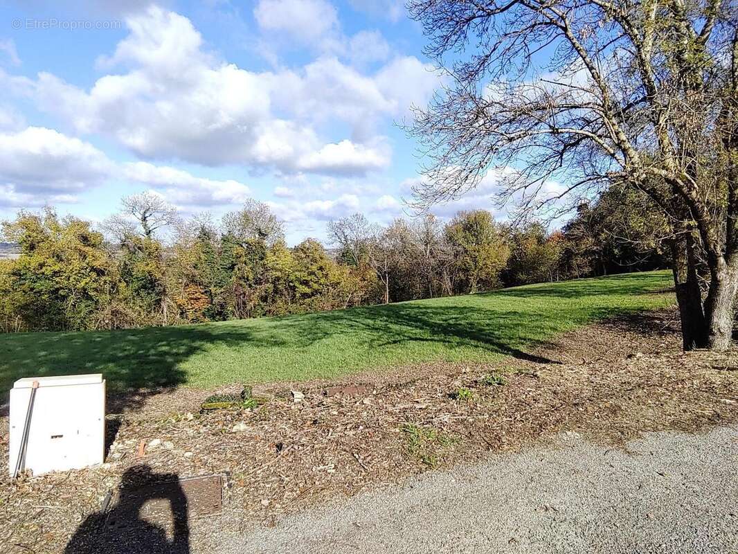 Photo 2 - Terrain à SAINT-BONNET-SUR-GIRONDE