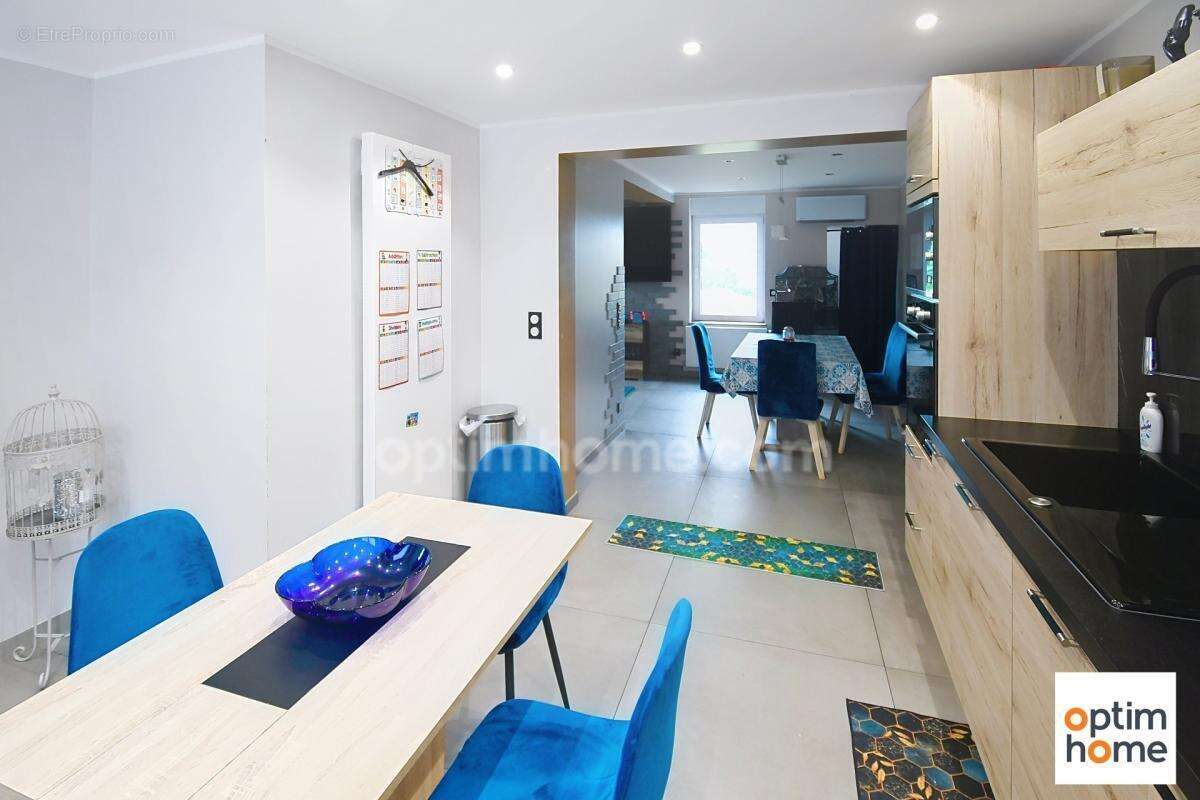 Exclusivité – Sympathique maison familiale de 177 m² – 4 chambres – 1 bureau - 2 salles de bain - photo 12
