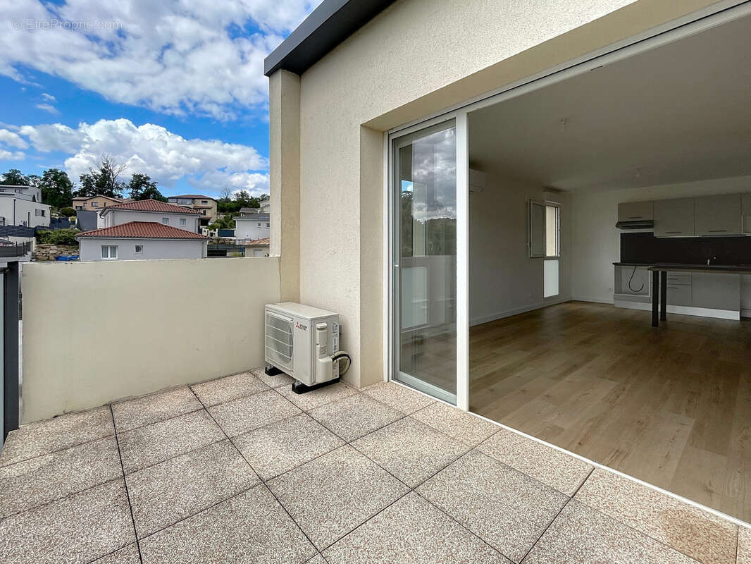 Appartement à VERNAISON