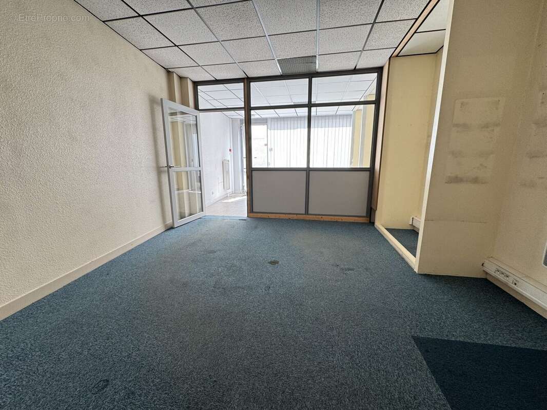 Commerce à MONTLUCON