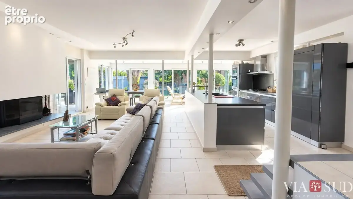 CAUX - Superbe maison avec piscine et joli jardin sans vis-à-vis - photo 3