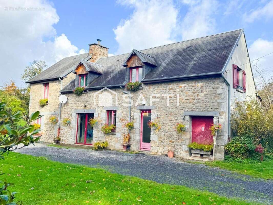 Photo 2 - Maison à LES CHERIS