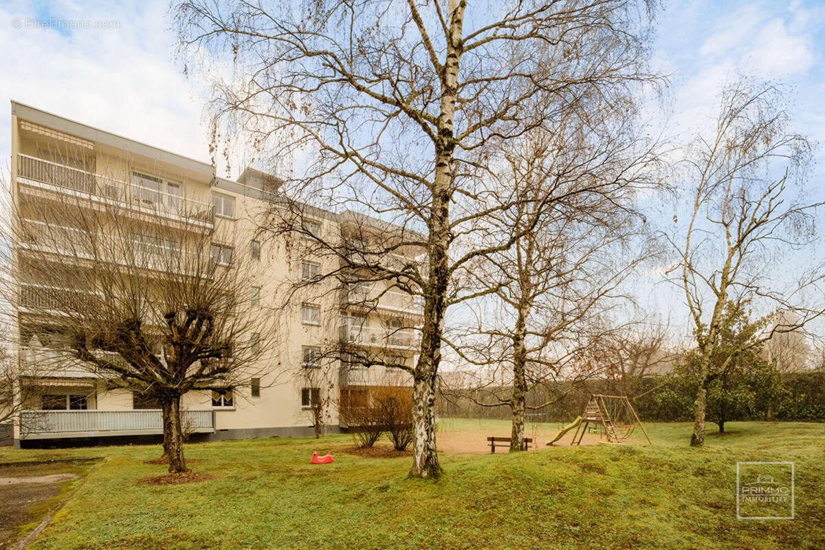 Appartement à FONTAINES-SUR-SAONE