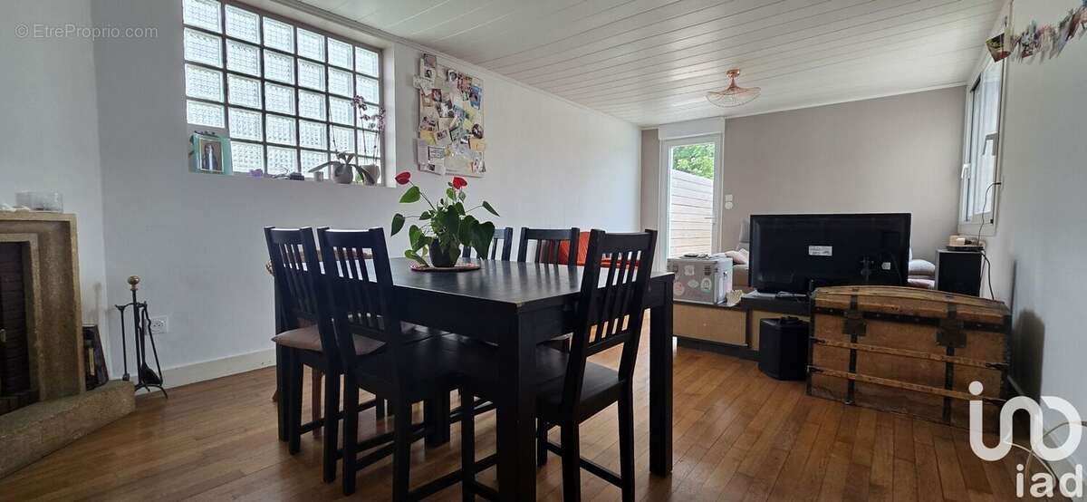 Photo 3 - Maison à ROMILLY-SUR-SEINE