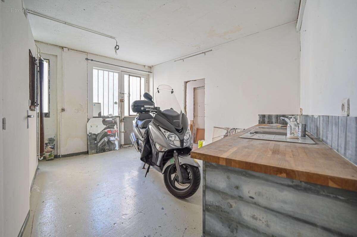 Appartement à PARIS-20E