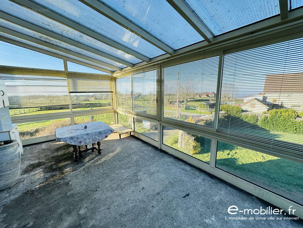 Maison à SAINTE-FOY