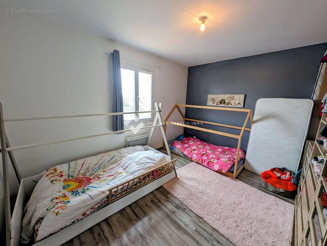 Maison 105 m² à Montamise  - photo 5