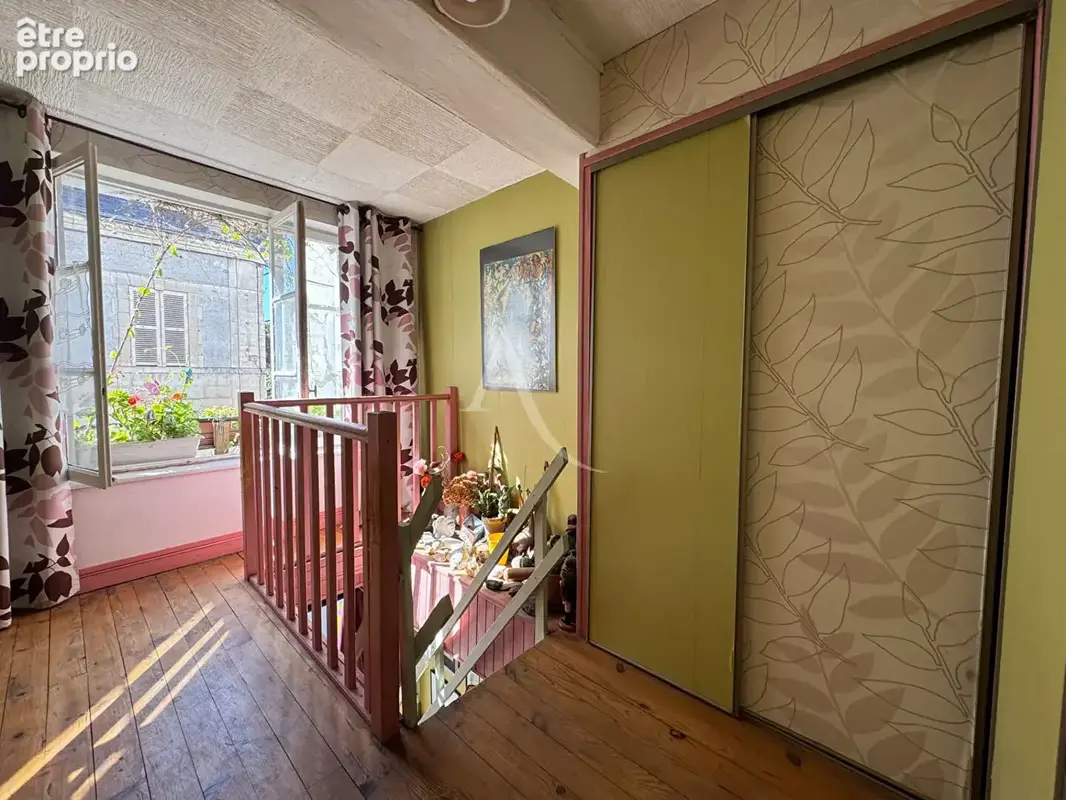 Orléans  grande maison ou commerce . - photo 11