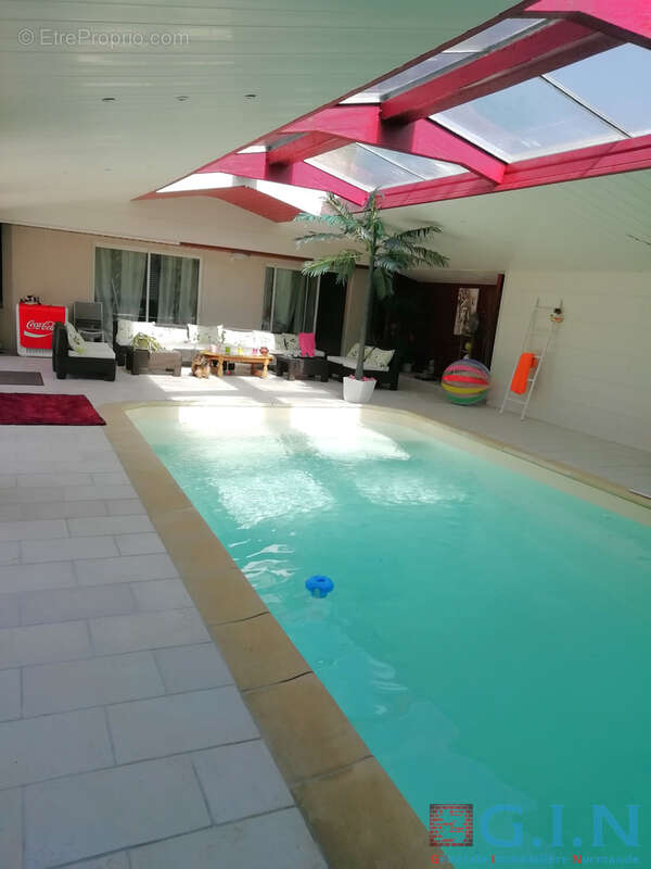 Maison à LA MAILLERAYE-SUR-SEINE